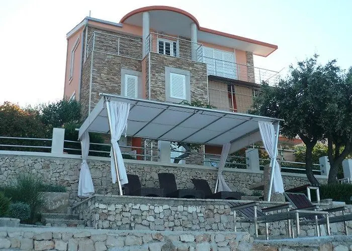 Martina Appartement Ražanj